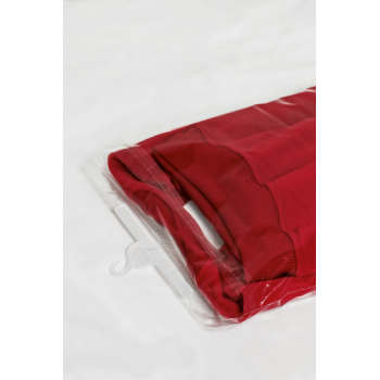 Bolsa com adesivo e cabide...